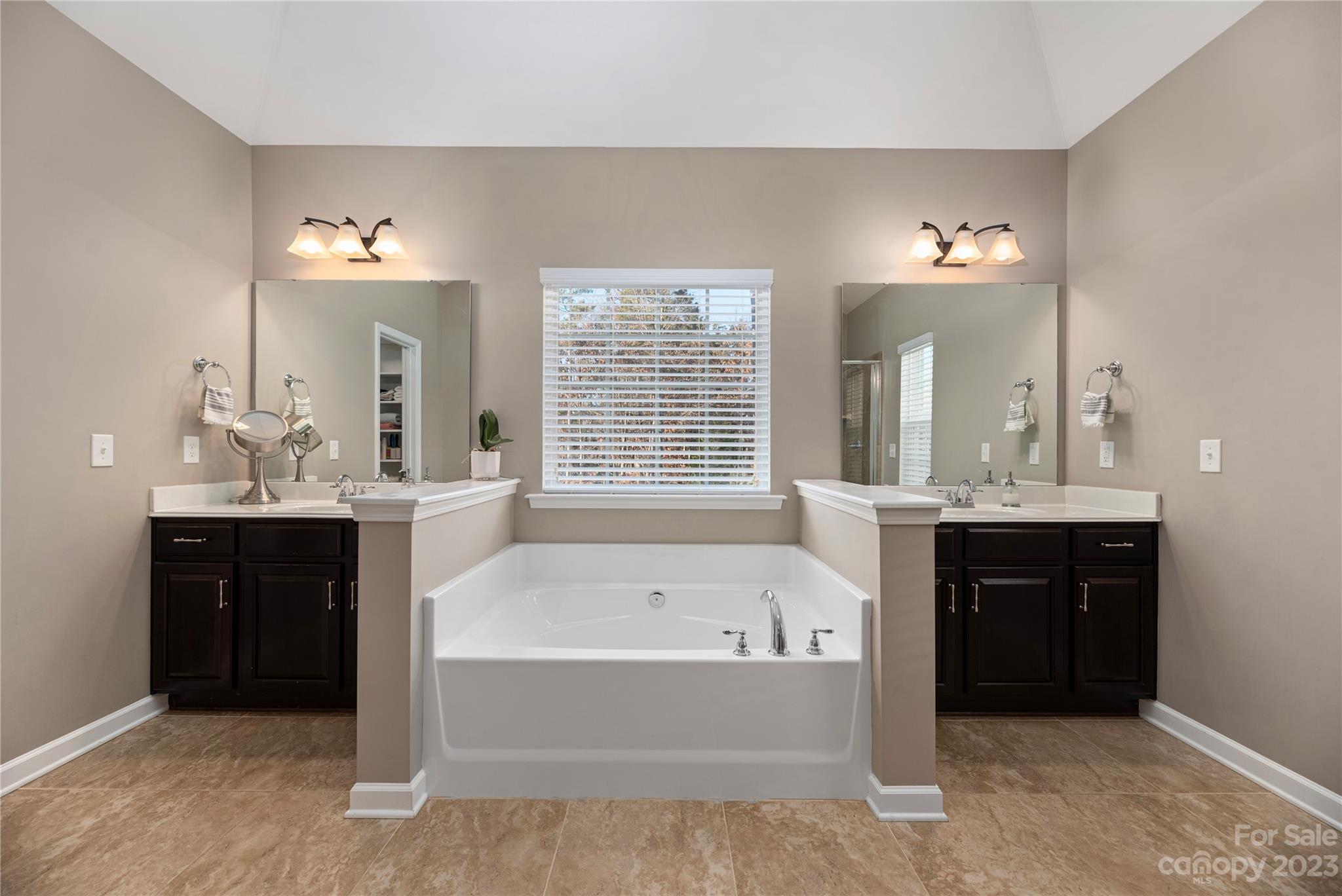 Laurel Park - Residential