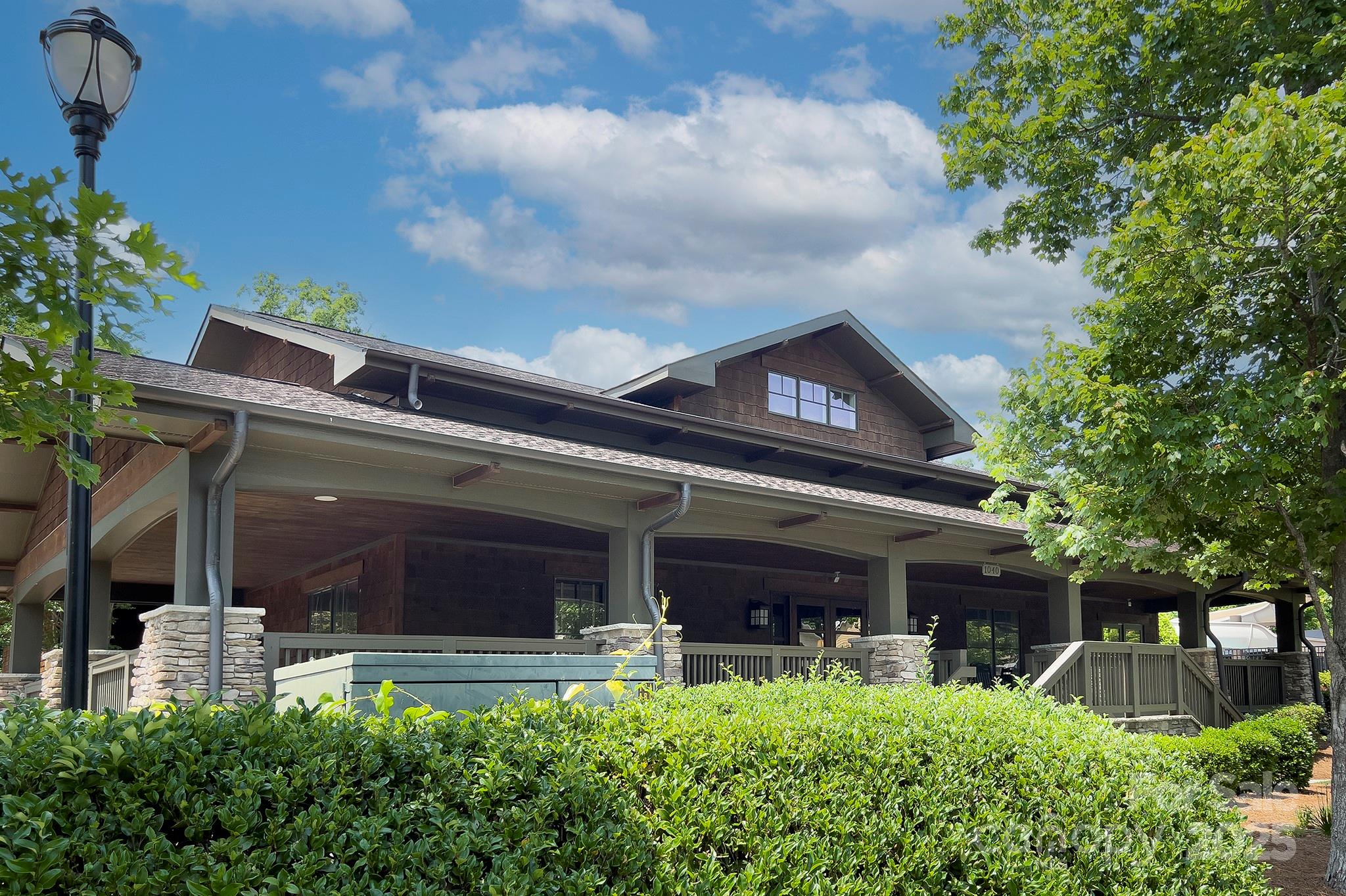 Lake Ridge - Residential