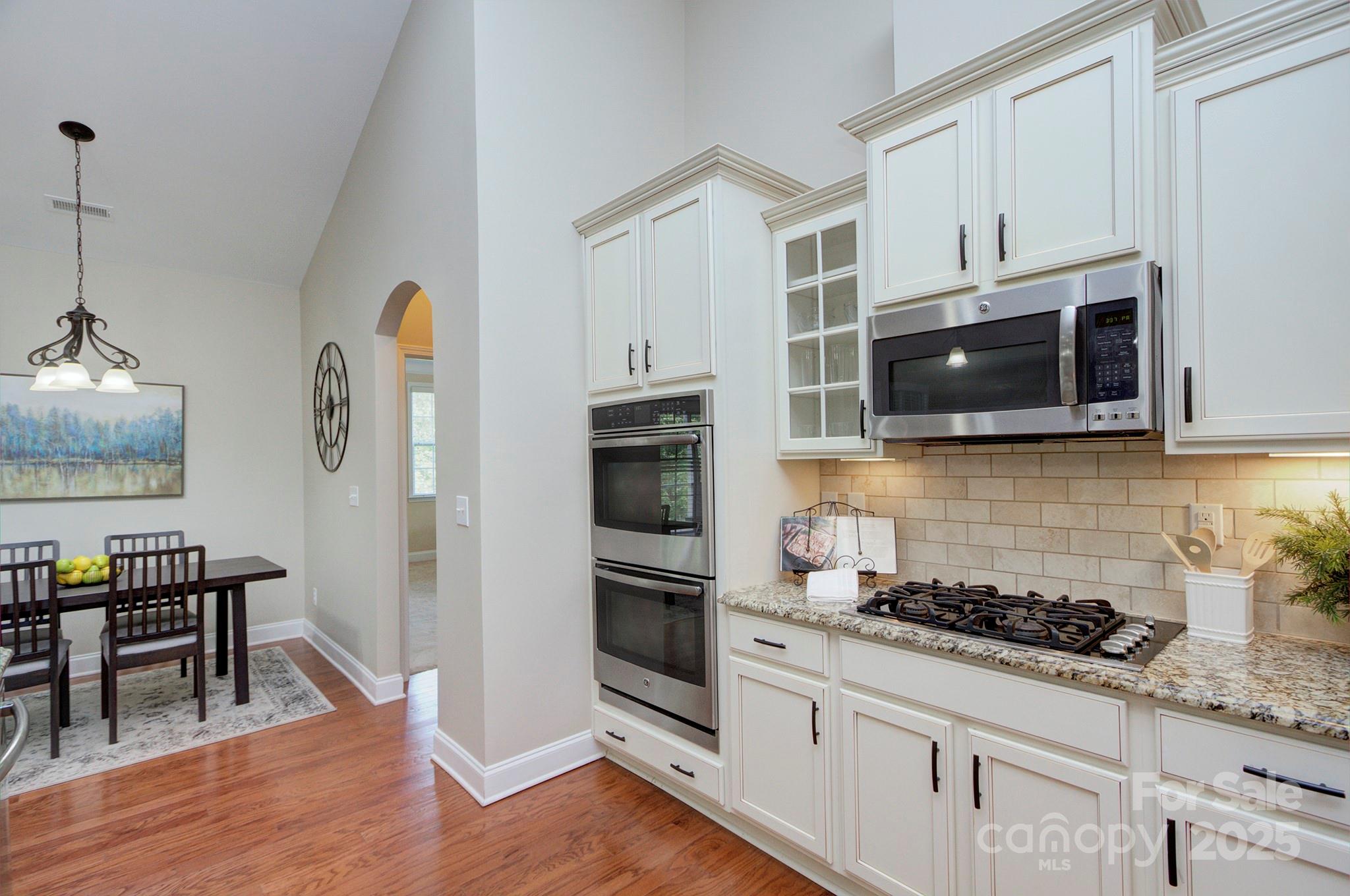 Lake Ridge - Residential