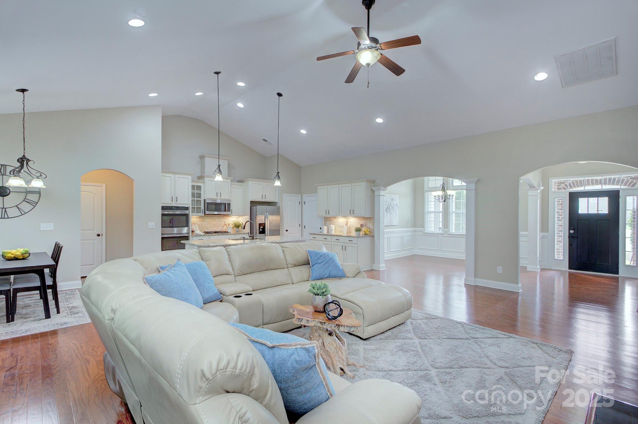 Lake Ridge - Residential