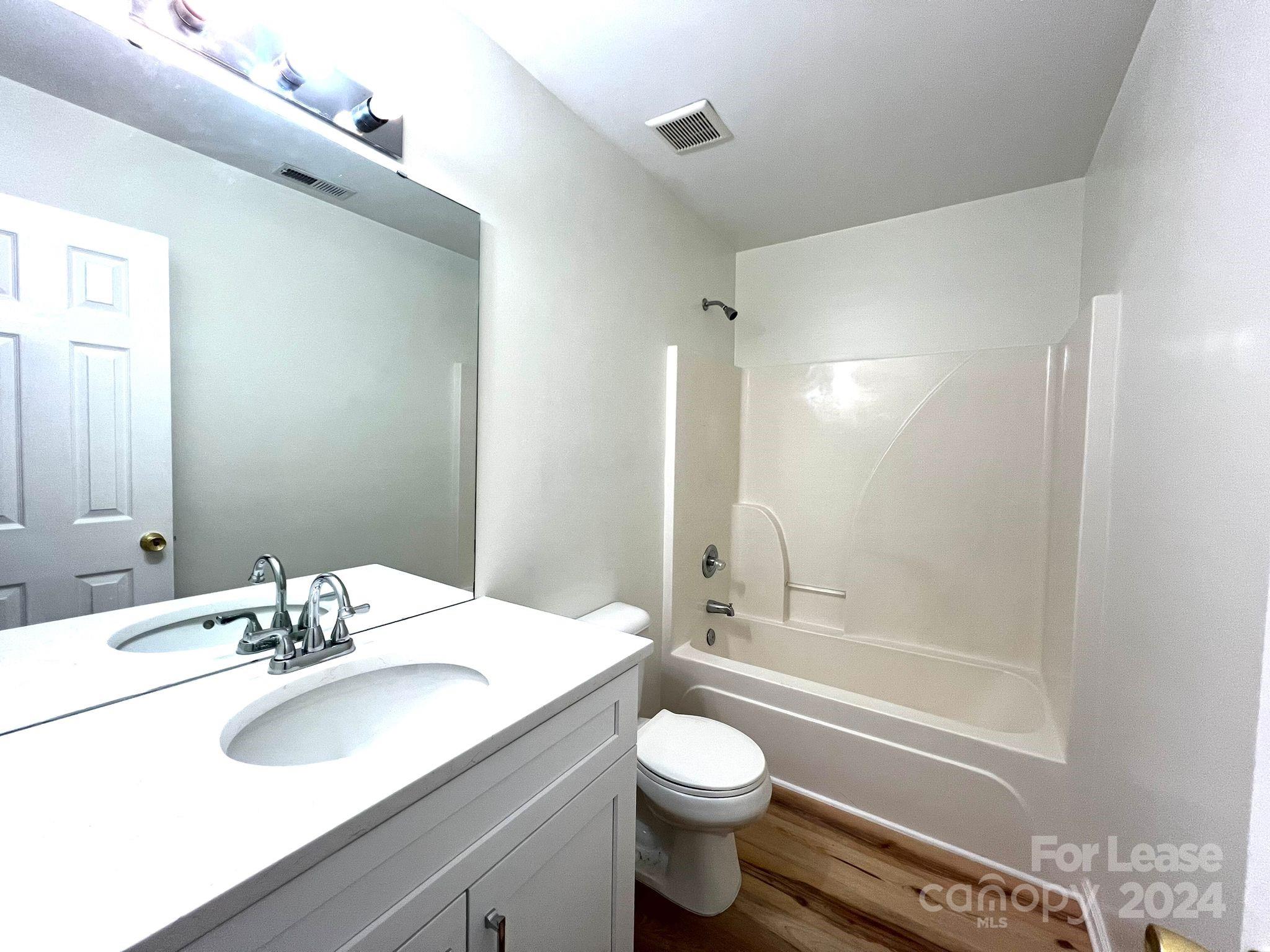 Cindy Park - Residential Lease