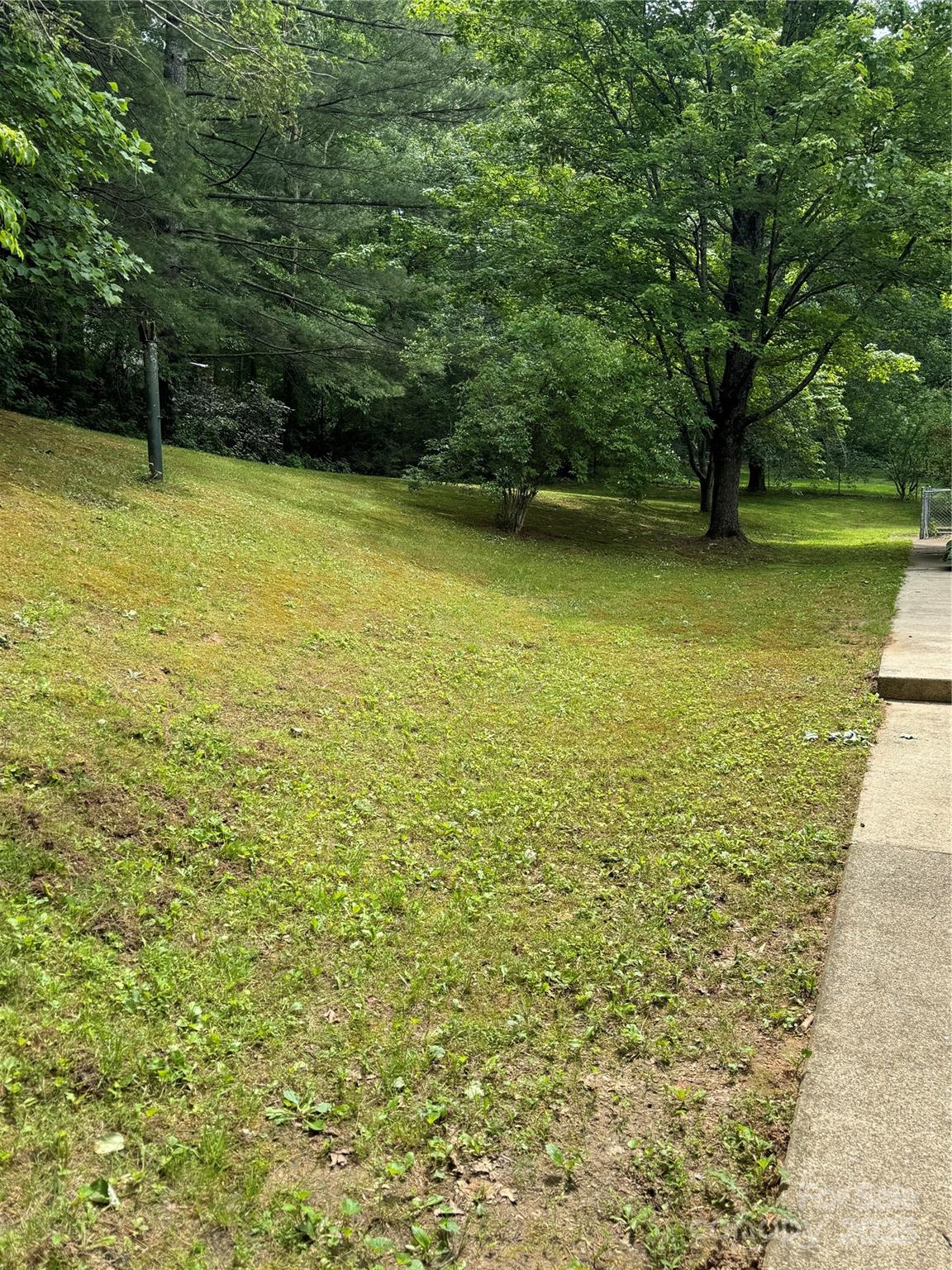125 Merrill Road