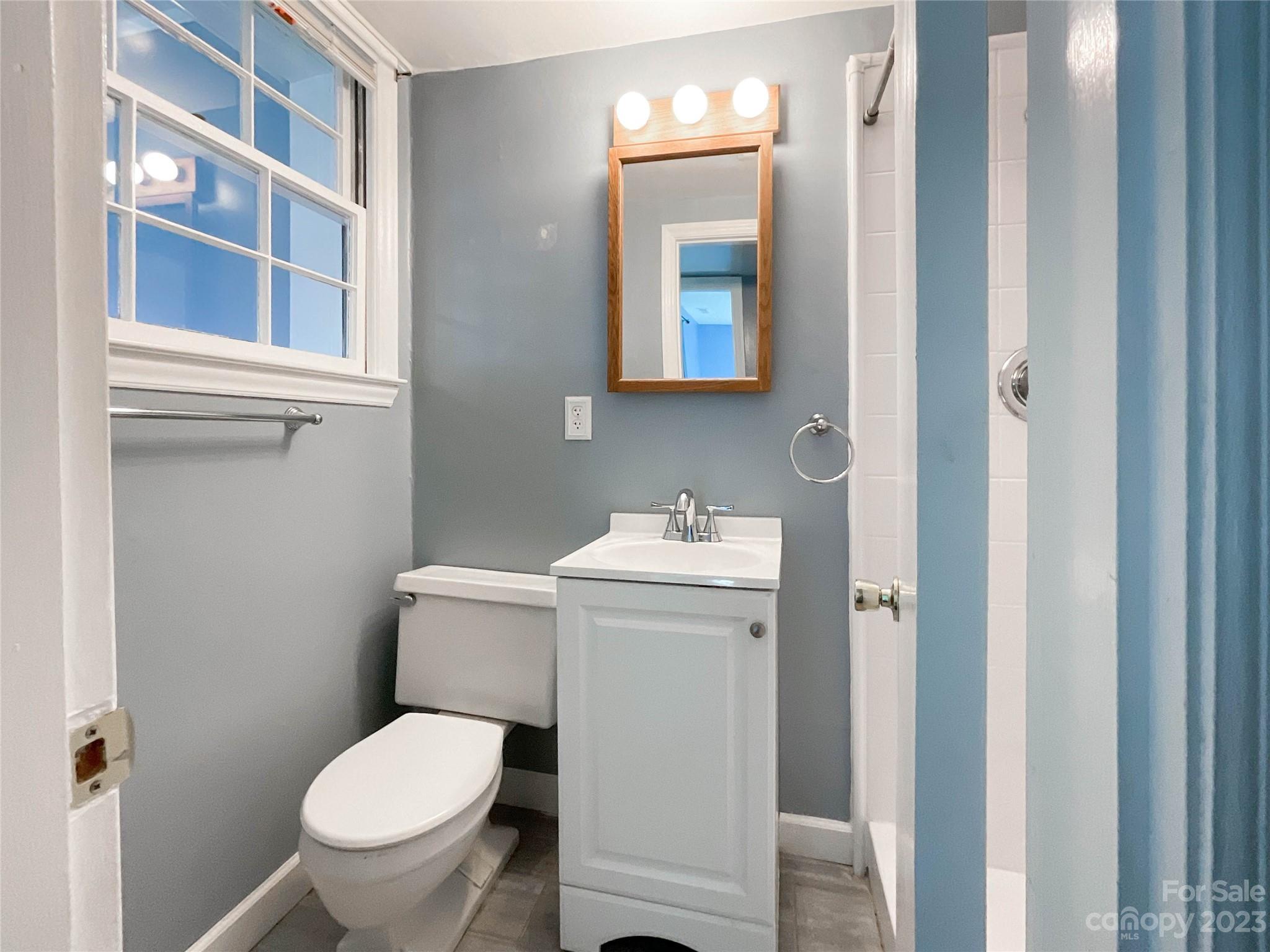 Laurelwood - Residential