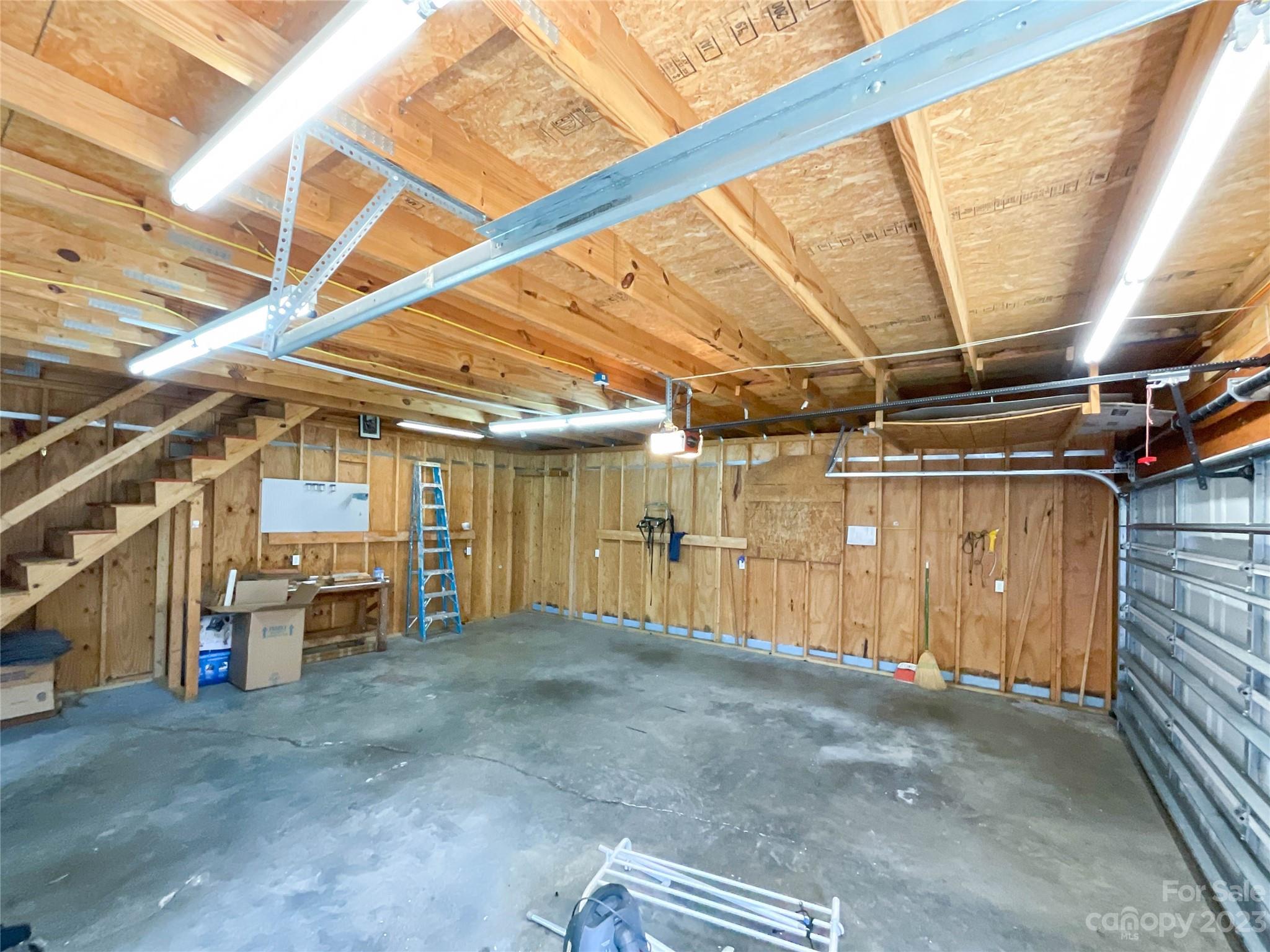 Laurelwood - Residential