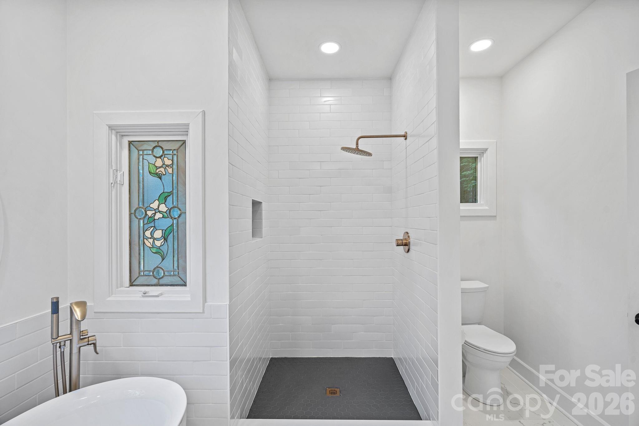 Uwharrie Point - Residential