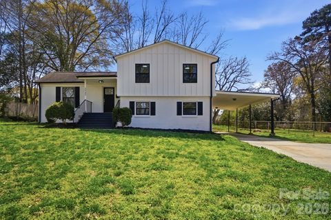 3545 Sargeant Drive Charlotte NC 28217