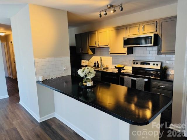 6137 Meadow Rose Lane