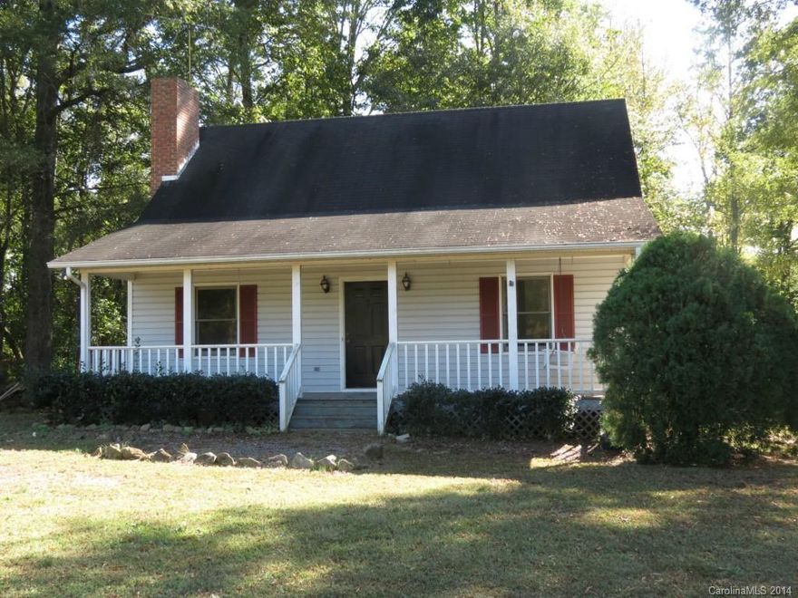 This cozy home has 3br & 2 ba with a nice wood stove fire place in the living room. It features a kitchen dinning combo with a laundry room and to bed rooms downstairs. The land is fenced and has a beautiful pond perfect for fishing. the trails that lead through the property make it easy to access any area of the land with fenced pastures, beautiful hard woods and pines that offer plenty of privacy.