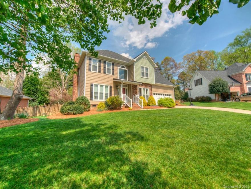 Remarkably updated w/ large 15x18 sunroom added, kitchen updated w/ lots of cabinets, granite, laundry room, lots of hardwood floors on main level - upper level features large master suite with bath (garden tub) shower separate, three bedrooms + bonus( which can be a 4th bedroom with closet), fenced back & cul de sac, enjoy the summer in the neighborhood pool or at Martha Rivers Park next door to the subdivision!