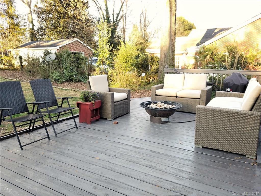 Seventeen Acres - Residential