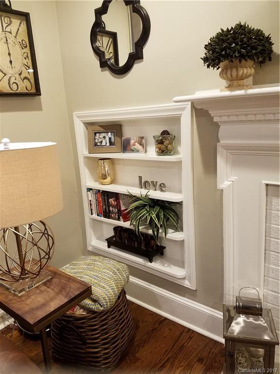 Seventeen Acres - Residential