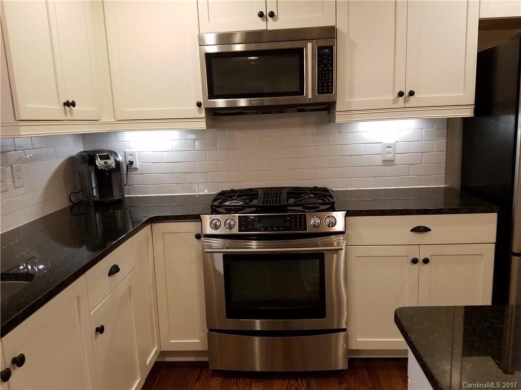 Seventeen Acres - Residential