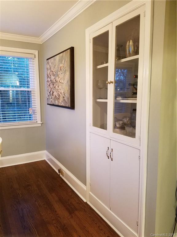 Seventeen Acres - Residential