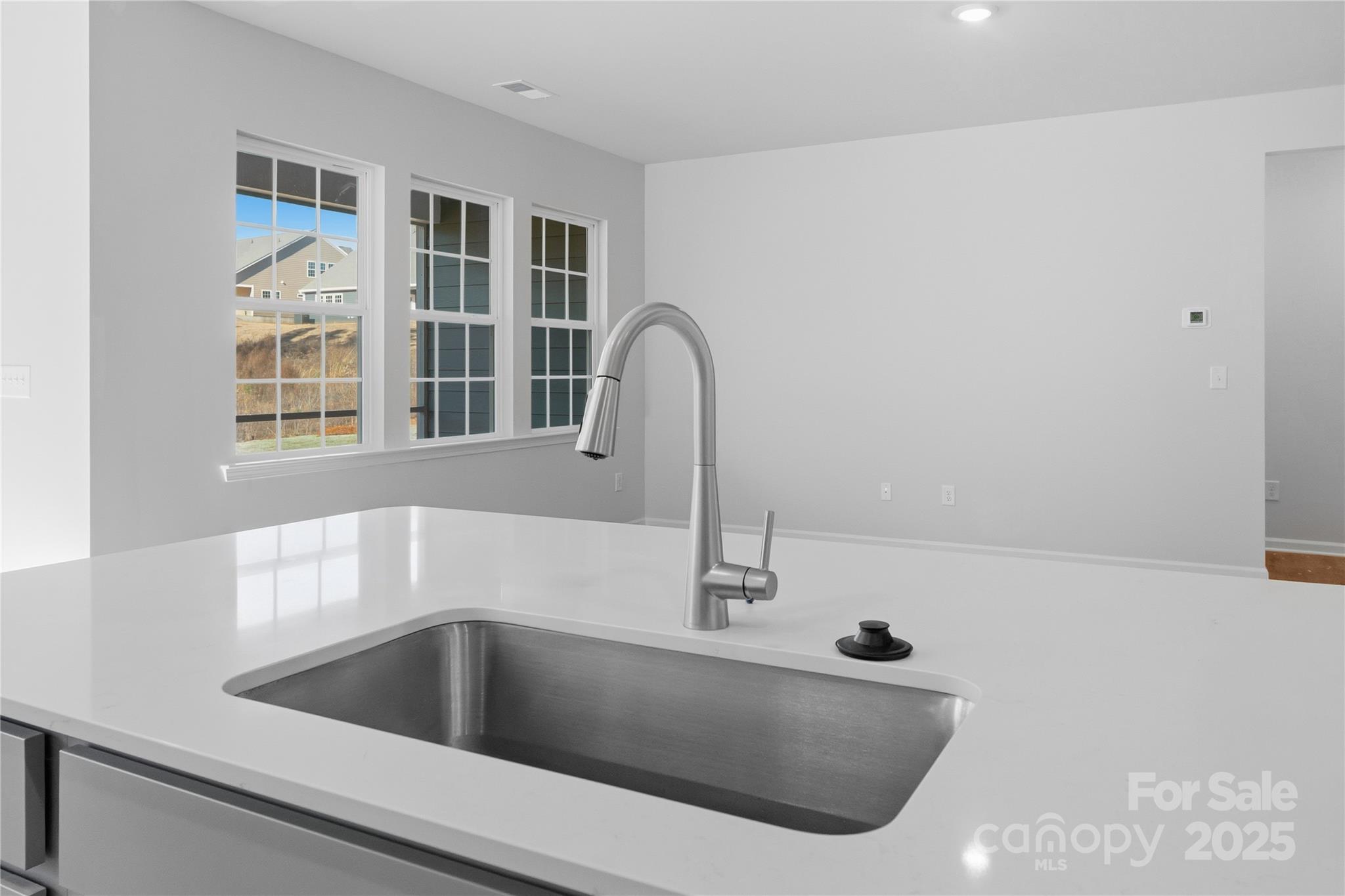 Roselyn - Residential