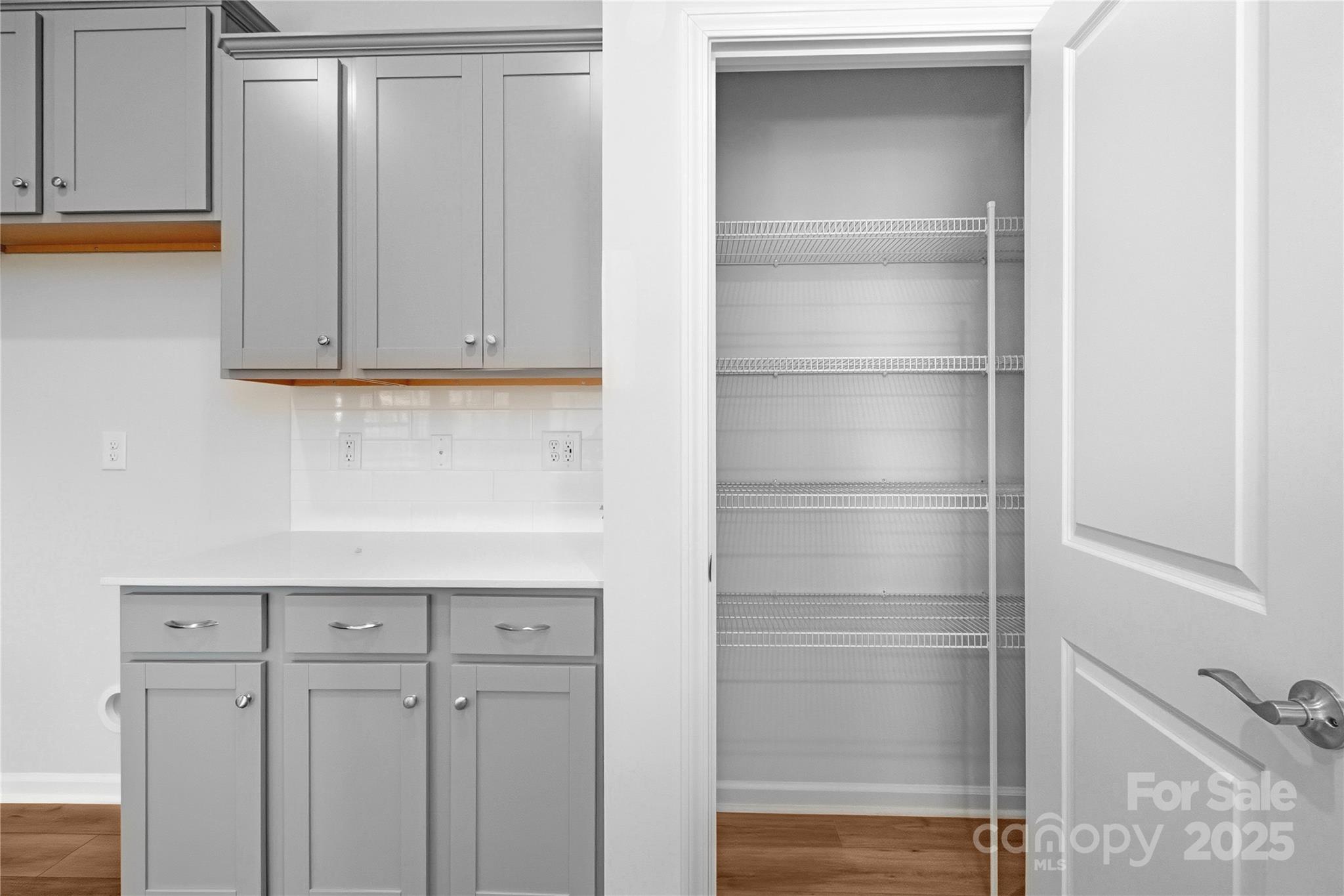 Roselyn - Residential