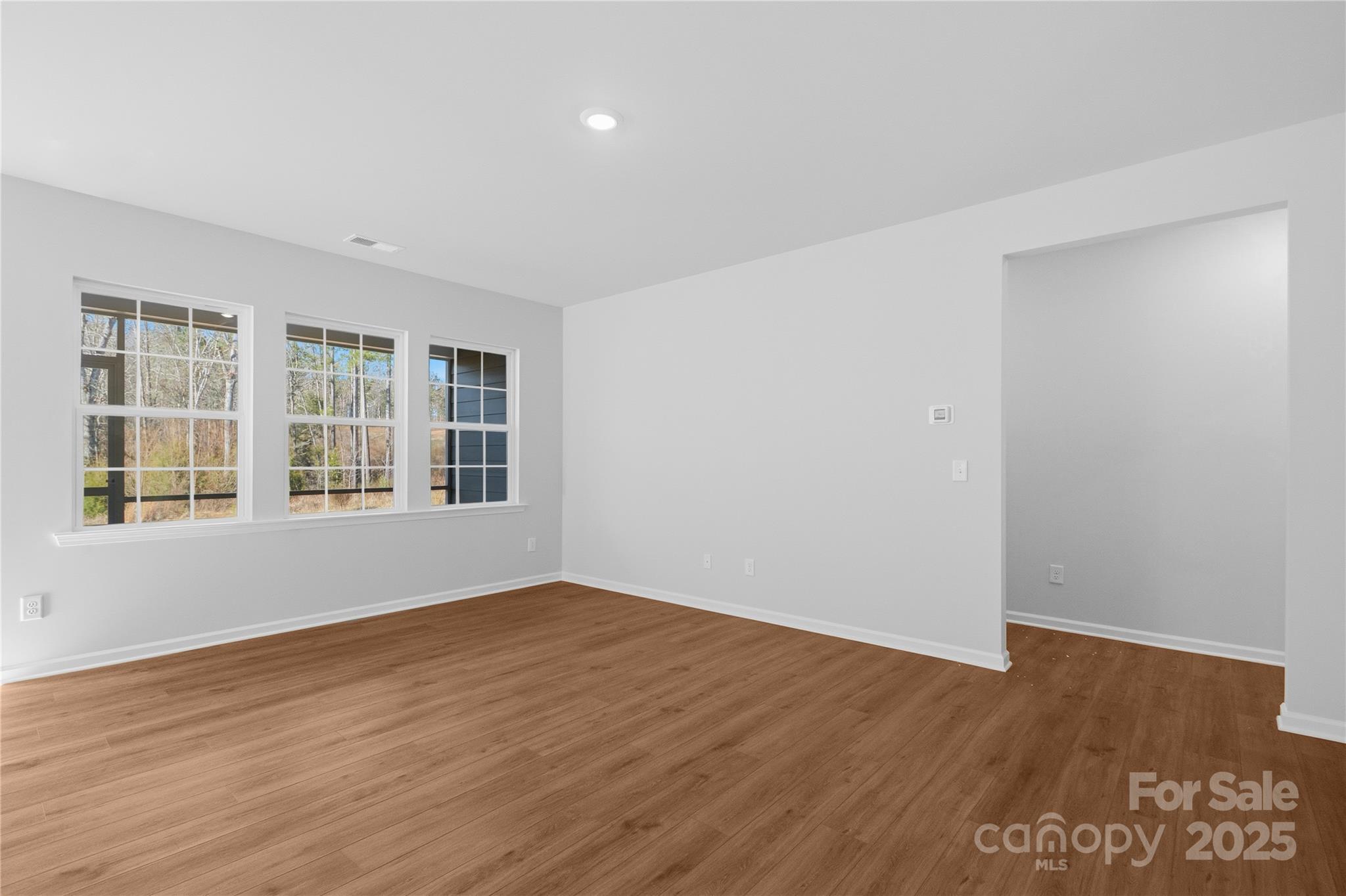 Roselyn - Residential