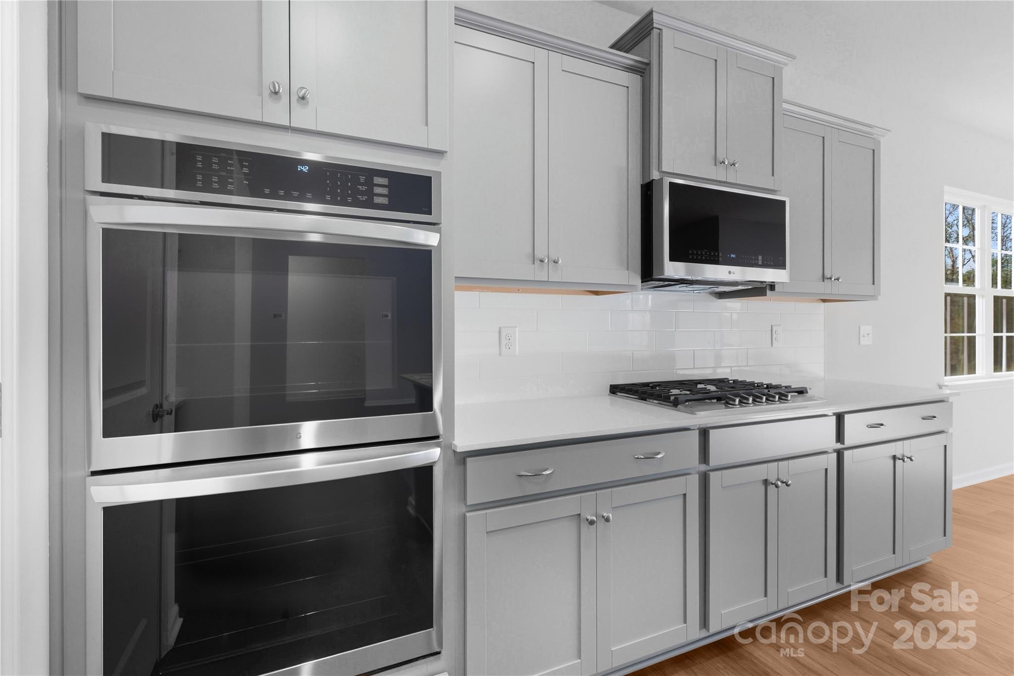 Roselyn - Residential