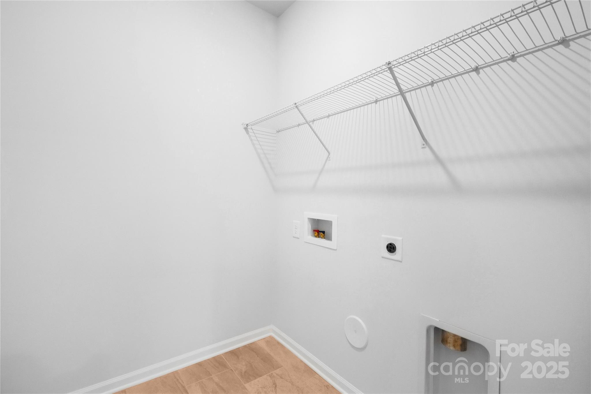 Roselyn - Residential