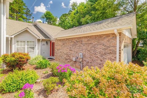 100 Thistle Knoll Court Asheville NC 28803
