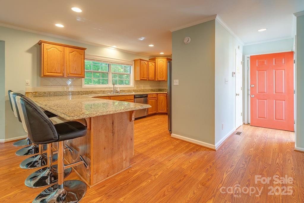 100 Thistle Knoll Court