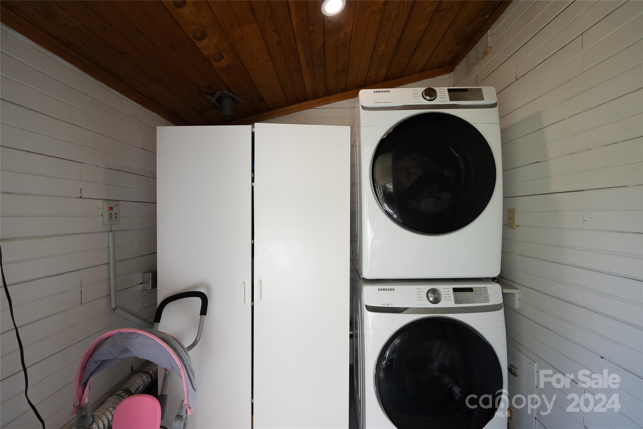 Bahia Bay - Residential