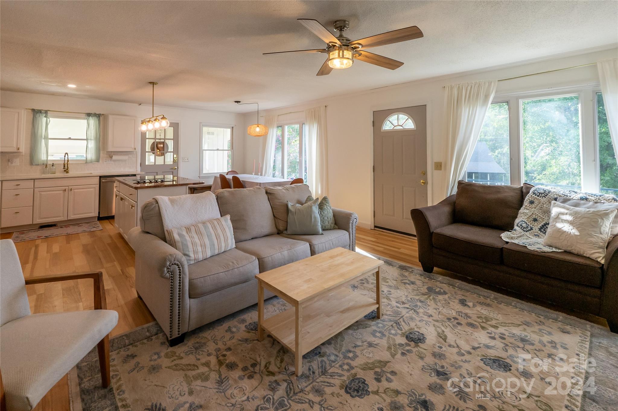 Bahia Bay - Residential