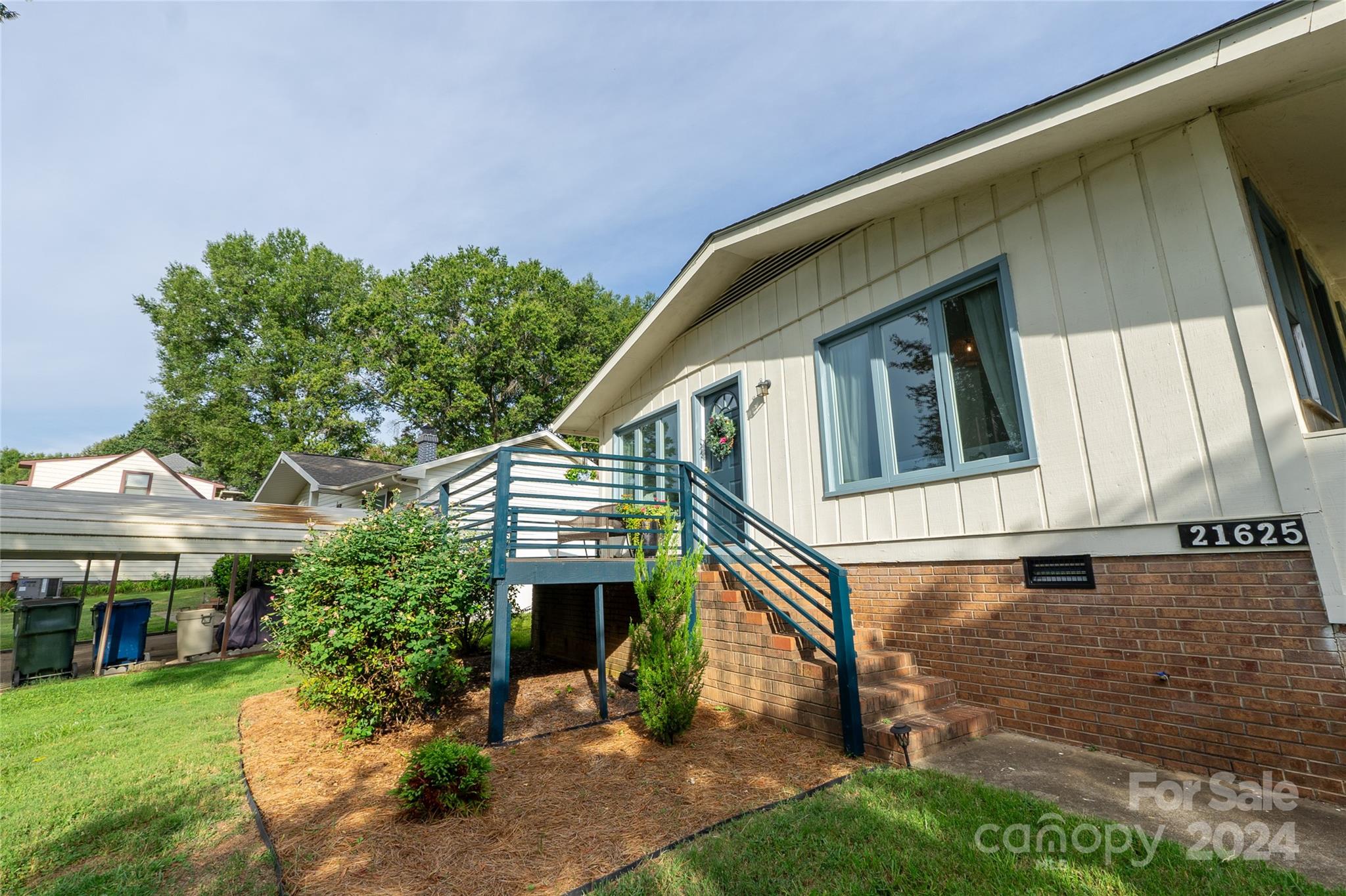 Bahia Bay - Residential