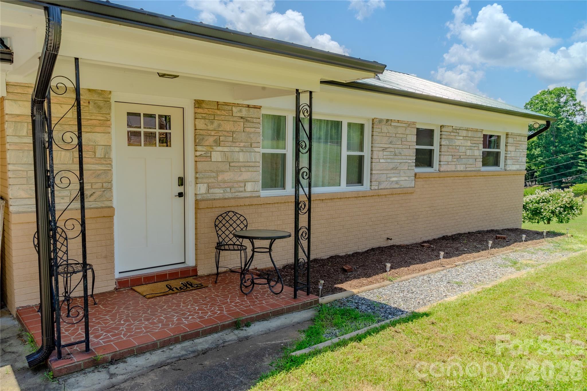 4852 Midway Sand Road