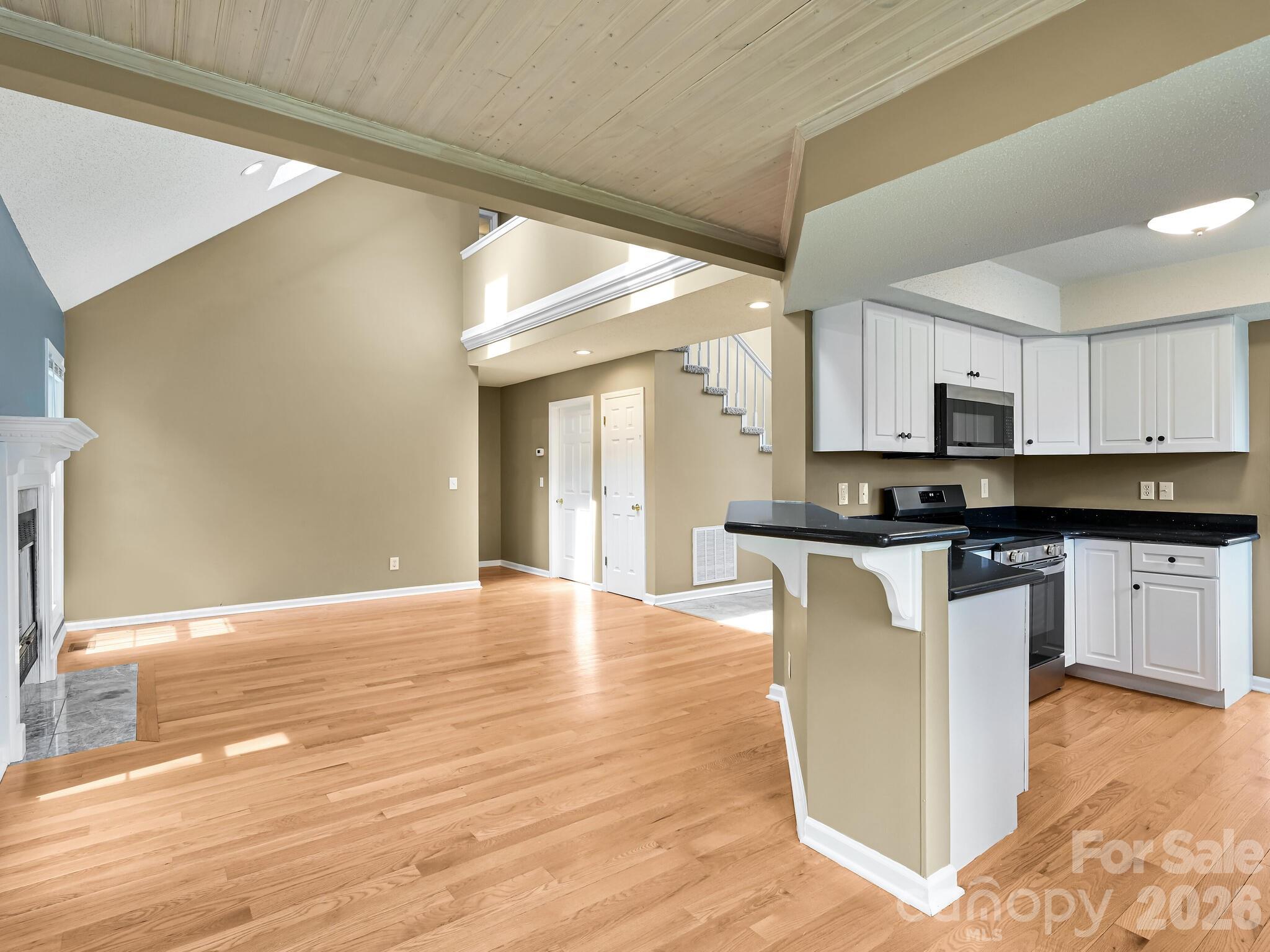 Meadow Oaks - Residential