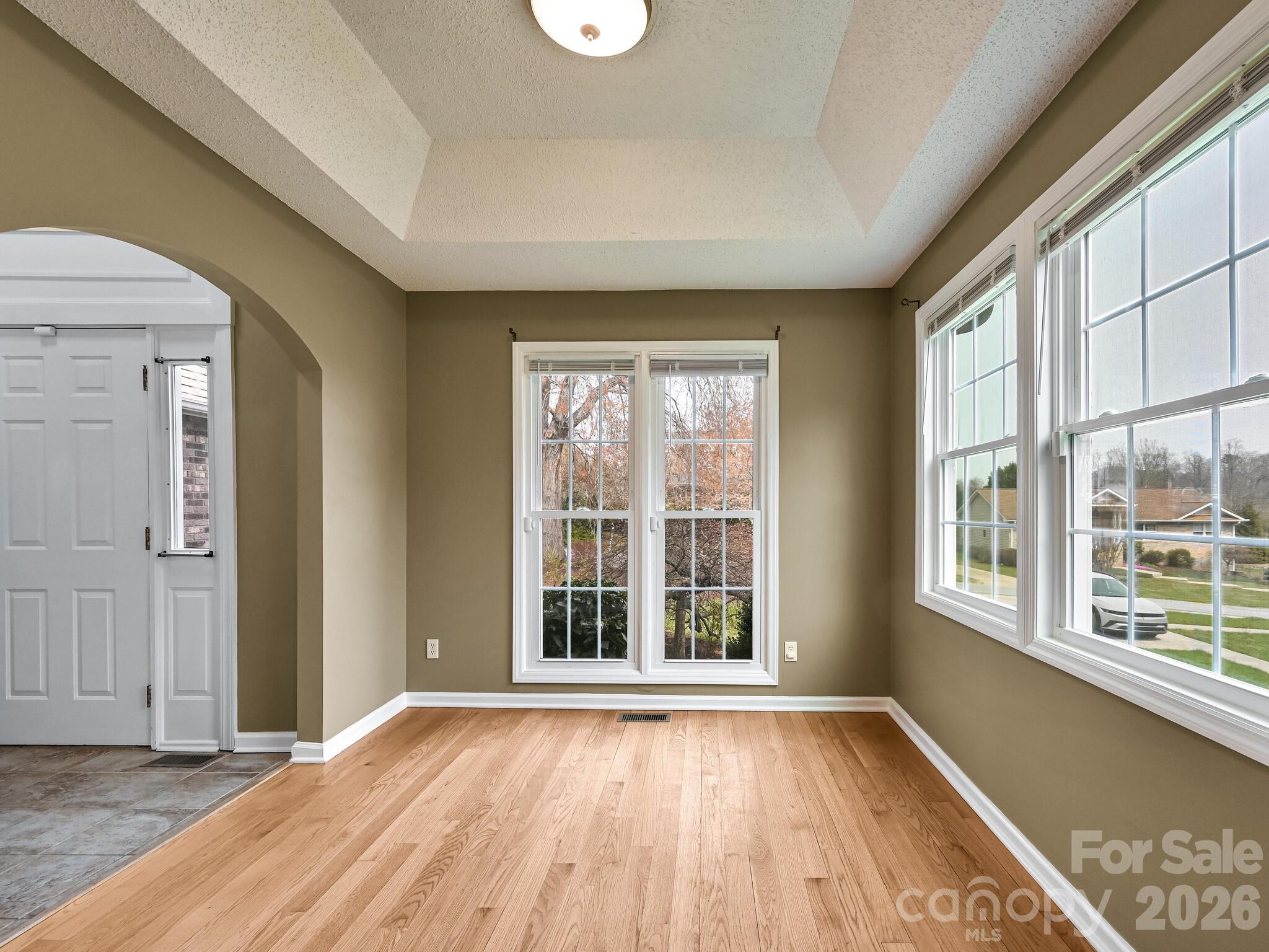 Meadow Oaks - Residential