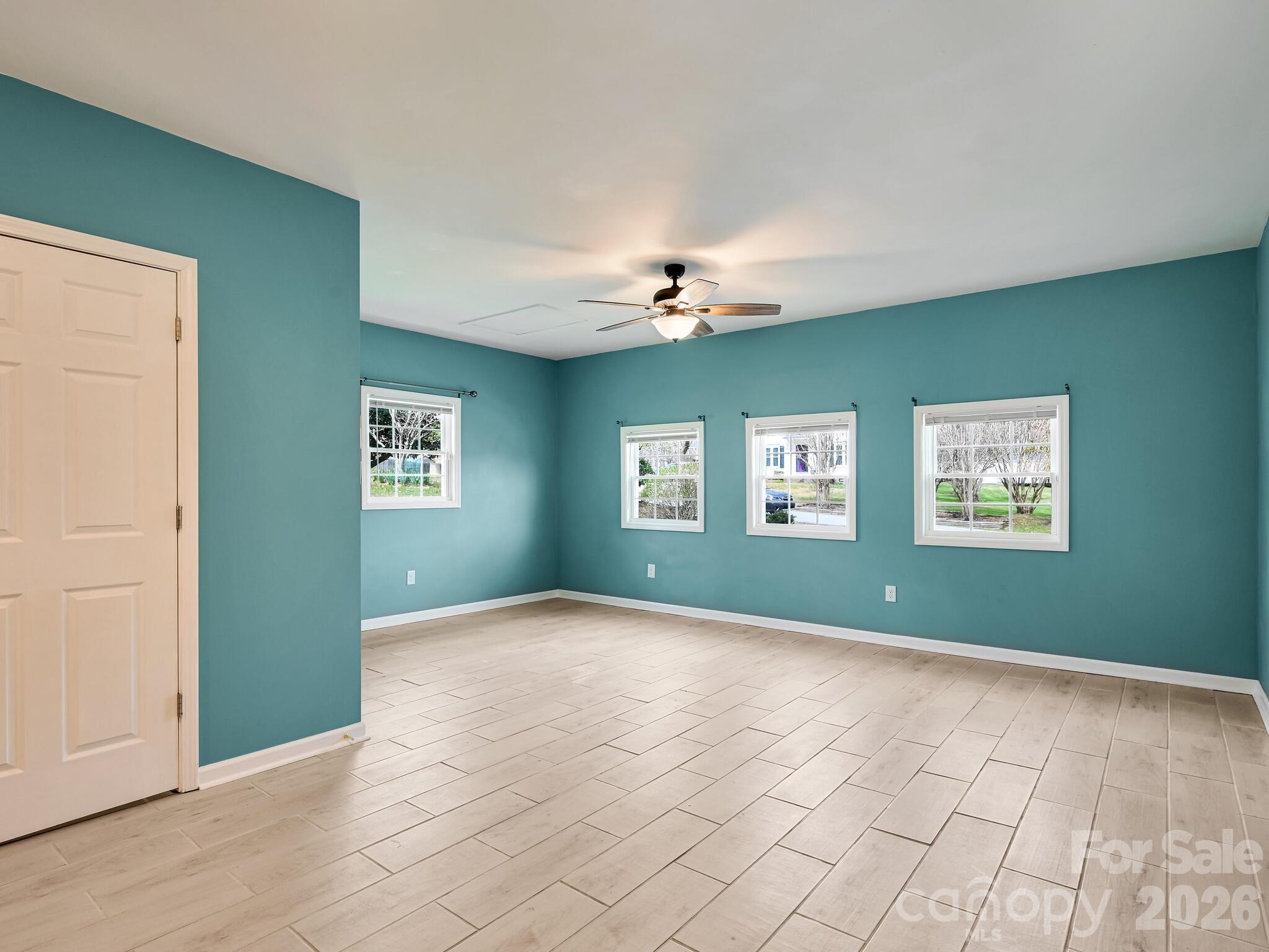 Meadow Oaks - Residential