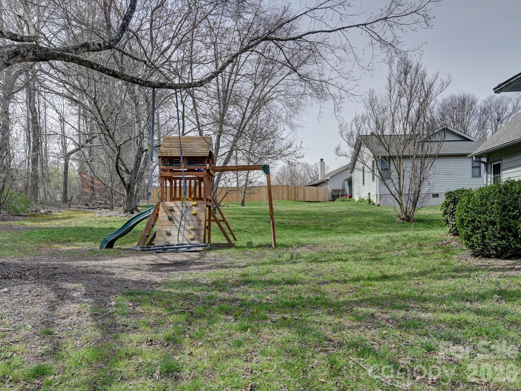 Meadow Oaks - Residential