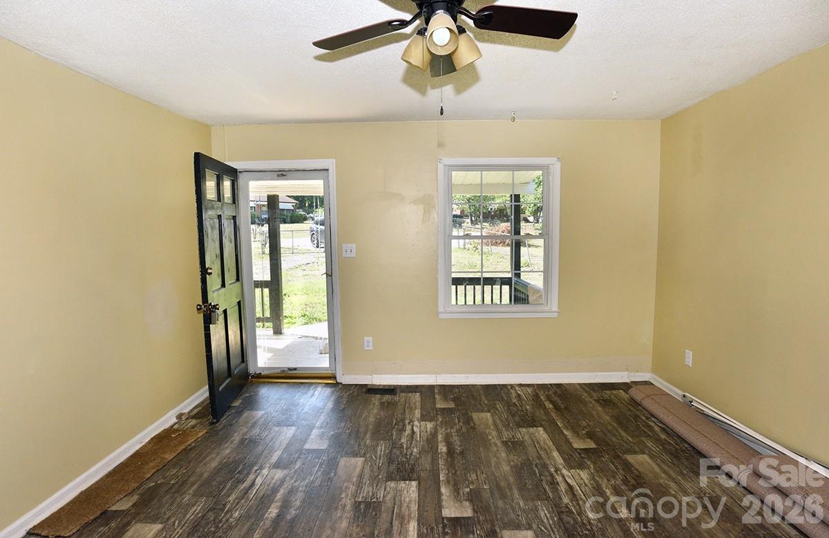 3560 Dogwood Court