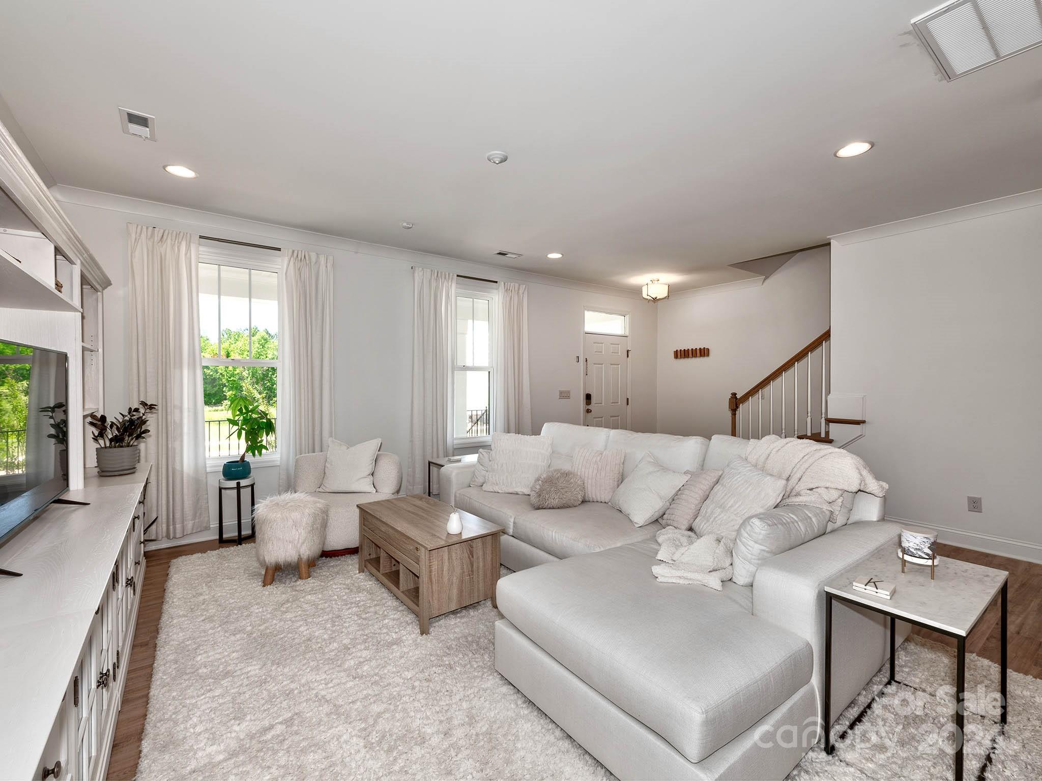 The Villas at Tuckers Walk - Residential