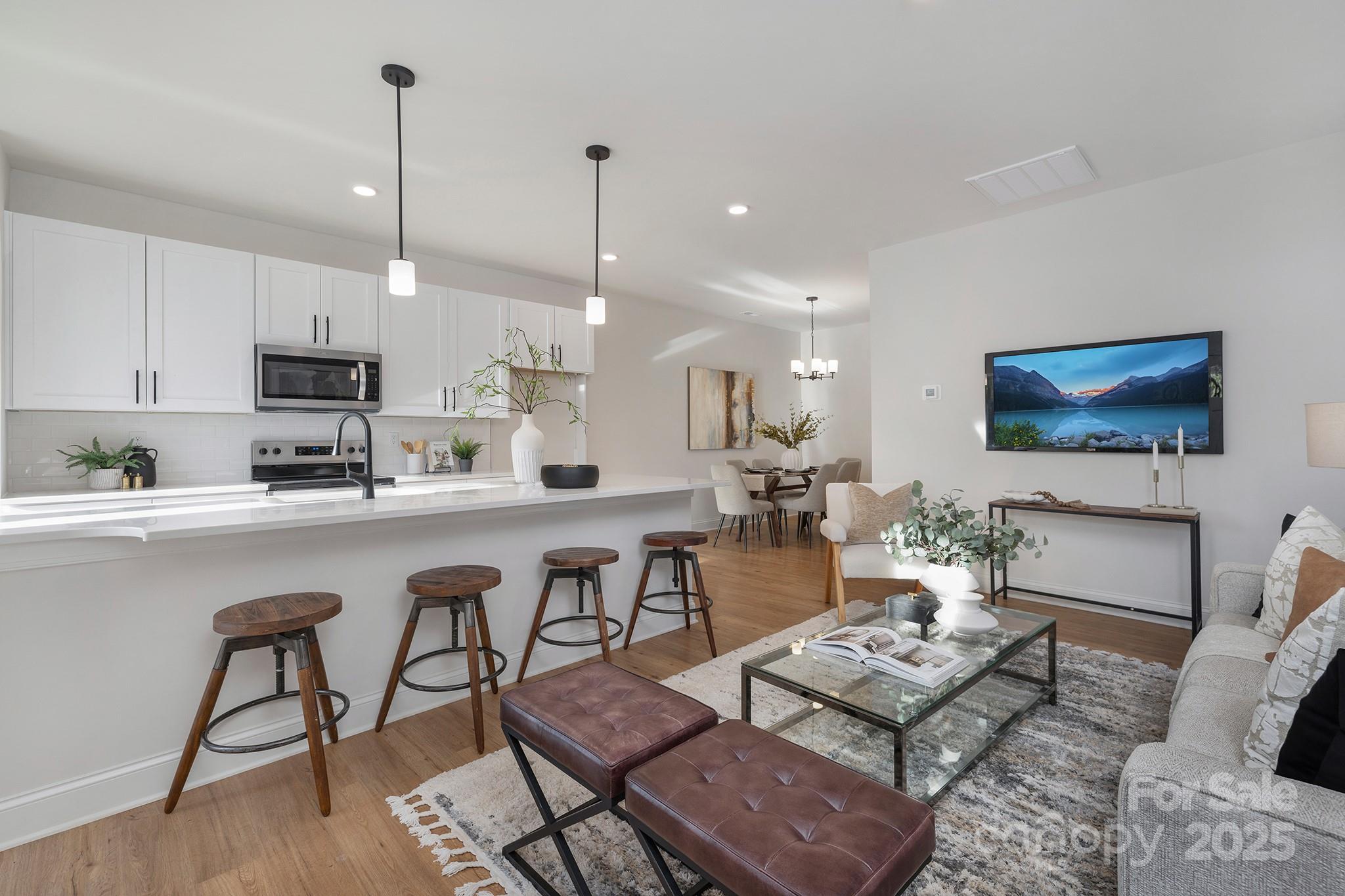 3316 & 3314 Cedarhurst Drive