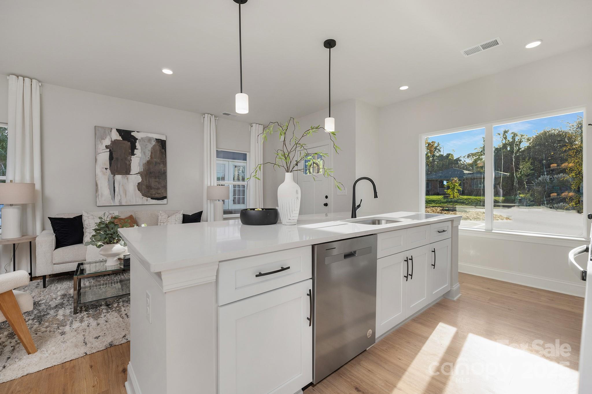 3316 & 3314 Cedarhurst Drive