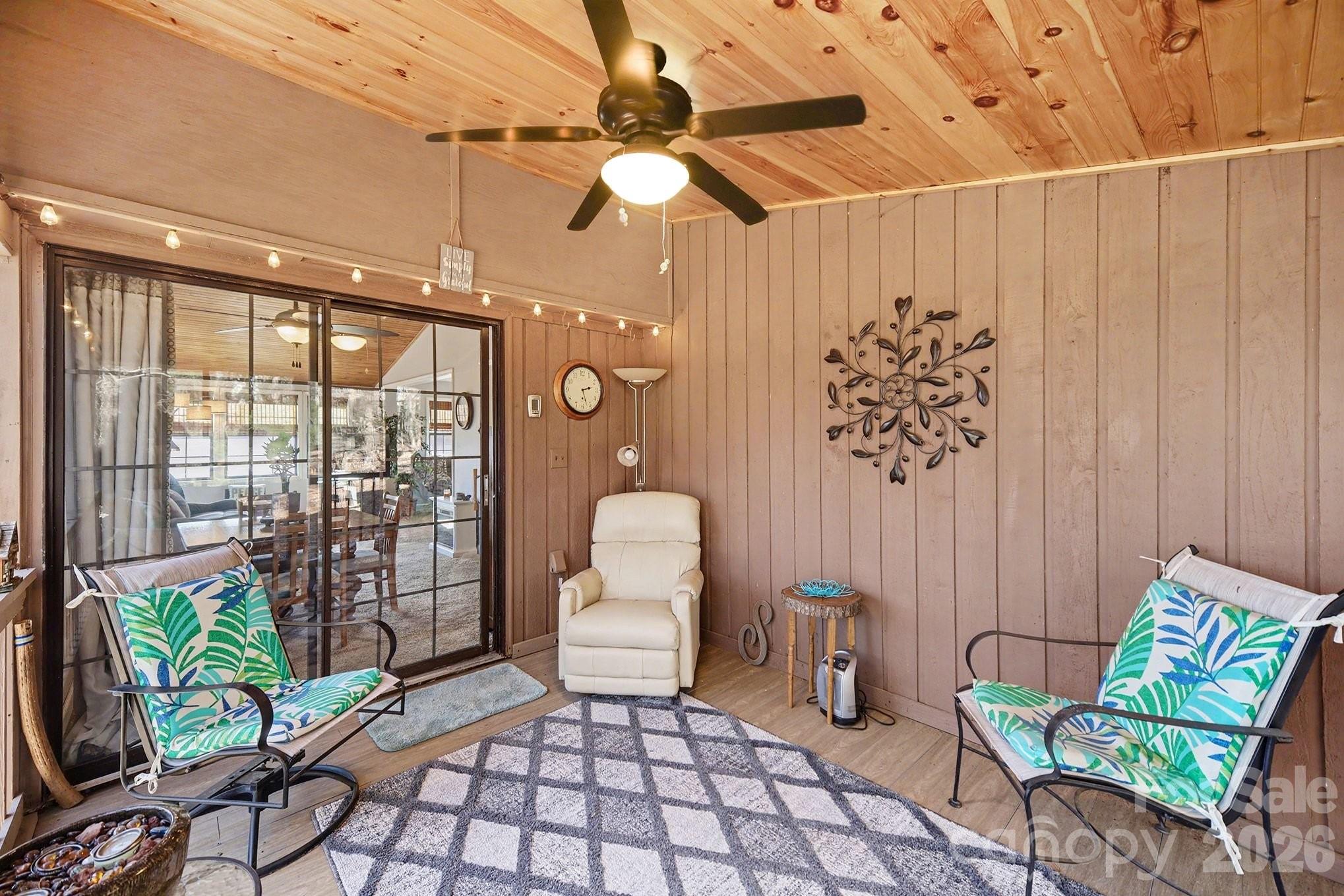 Wood Ridge - Residential