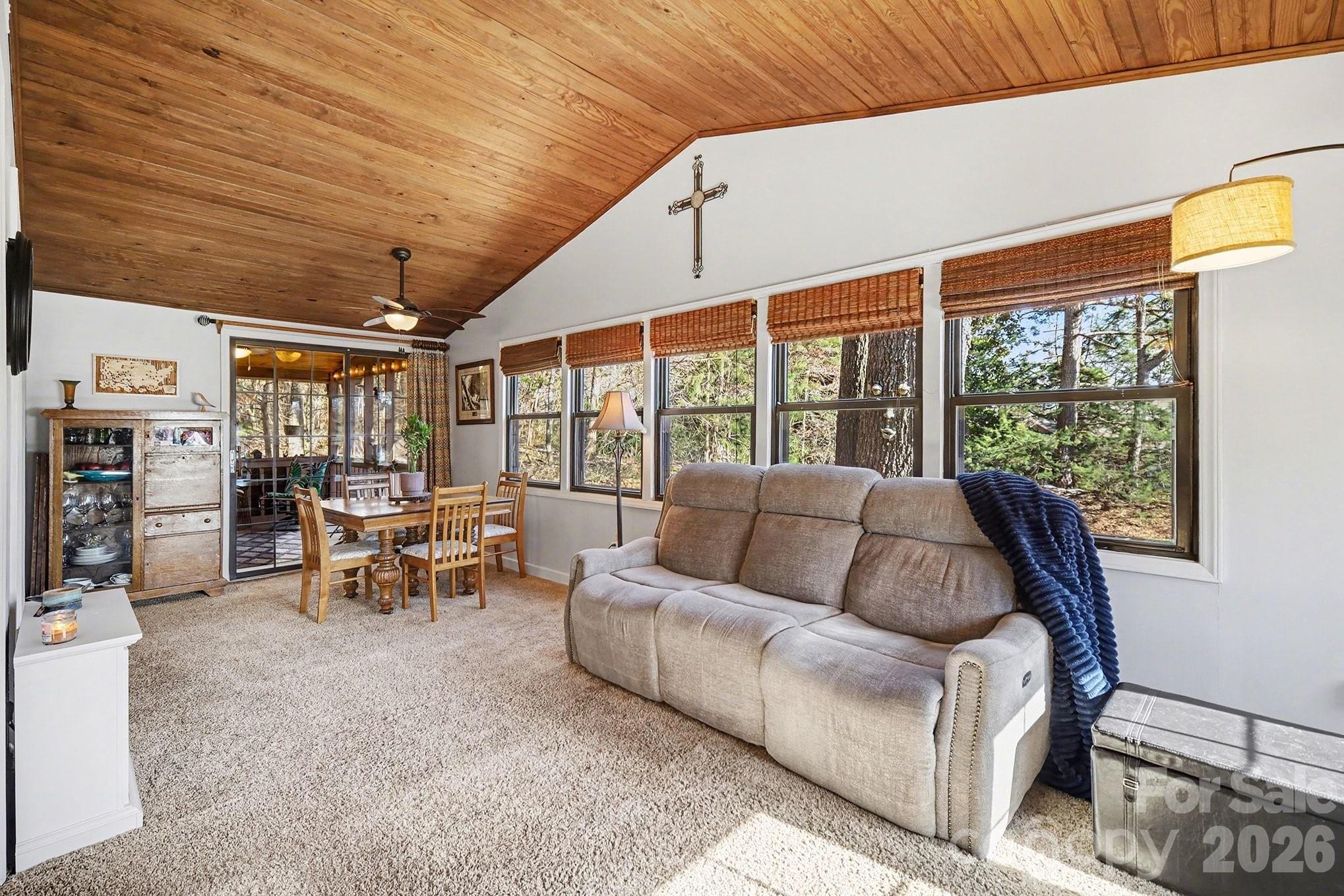 Wood Ridge - Residential