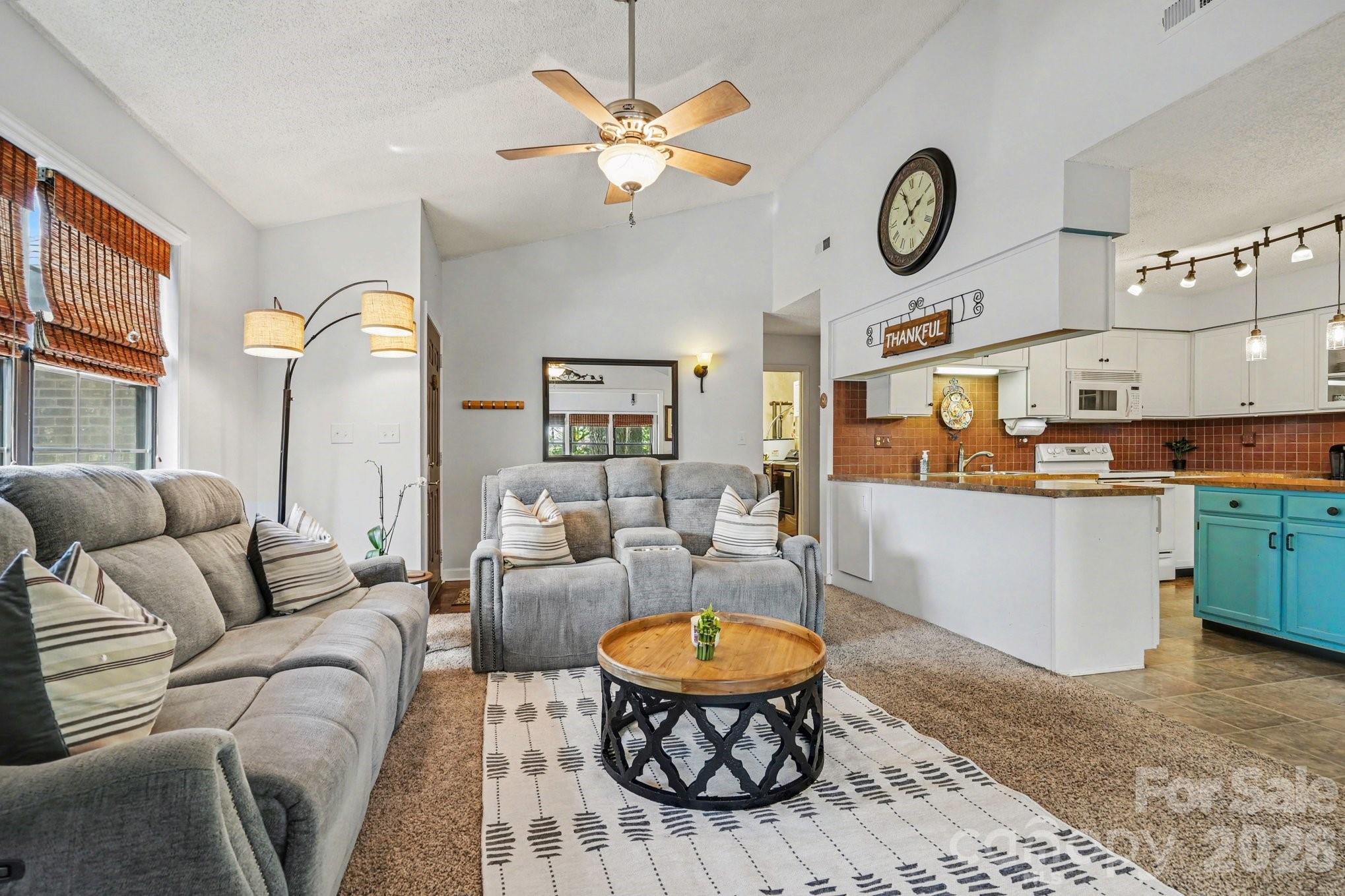 Wood Ridge - Residential