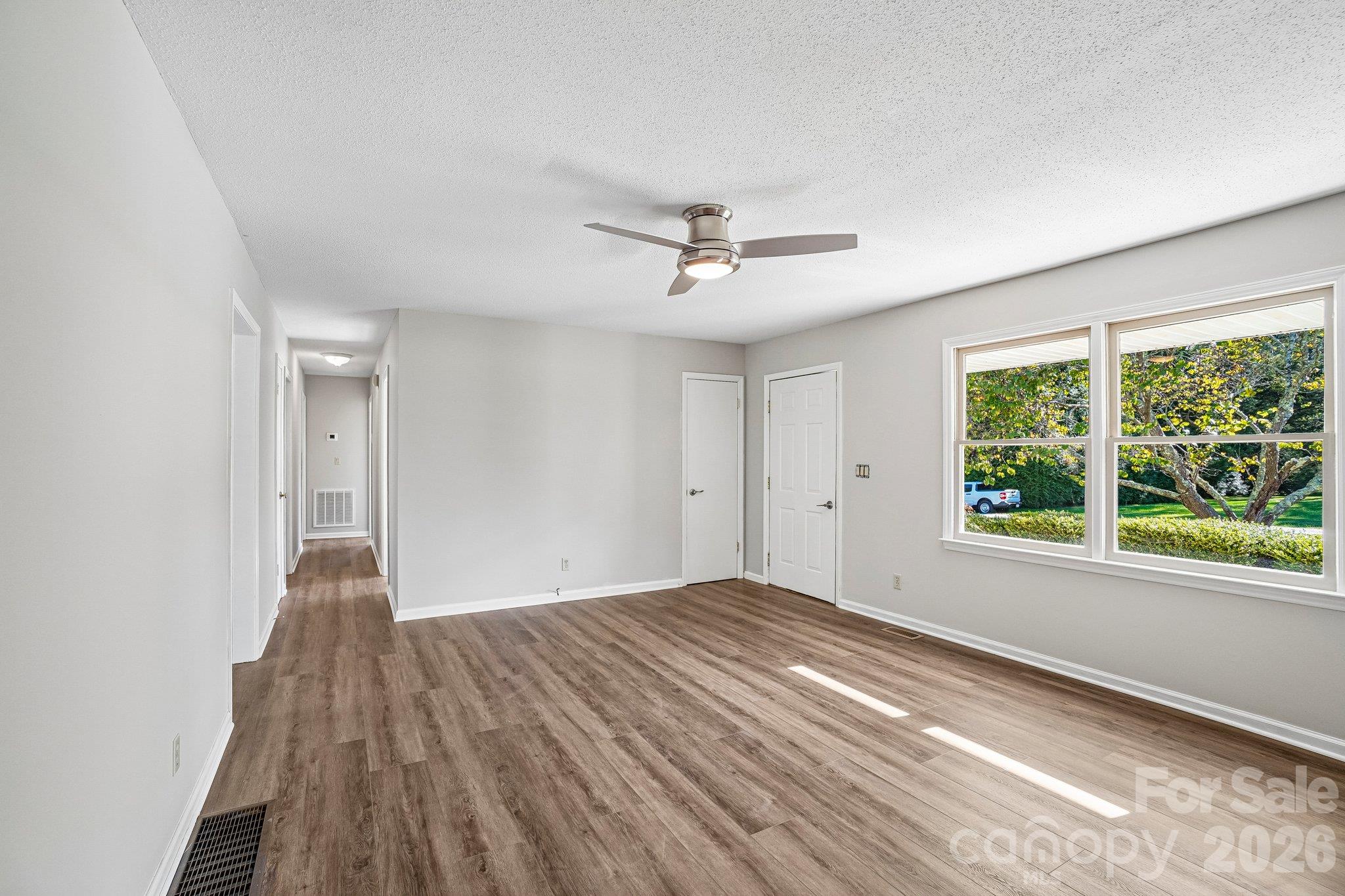 35 Lisam Way
