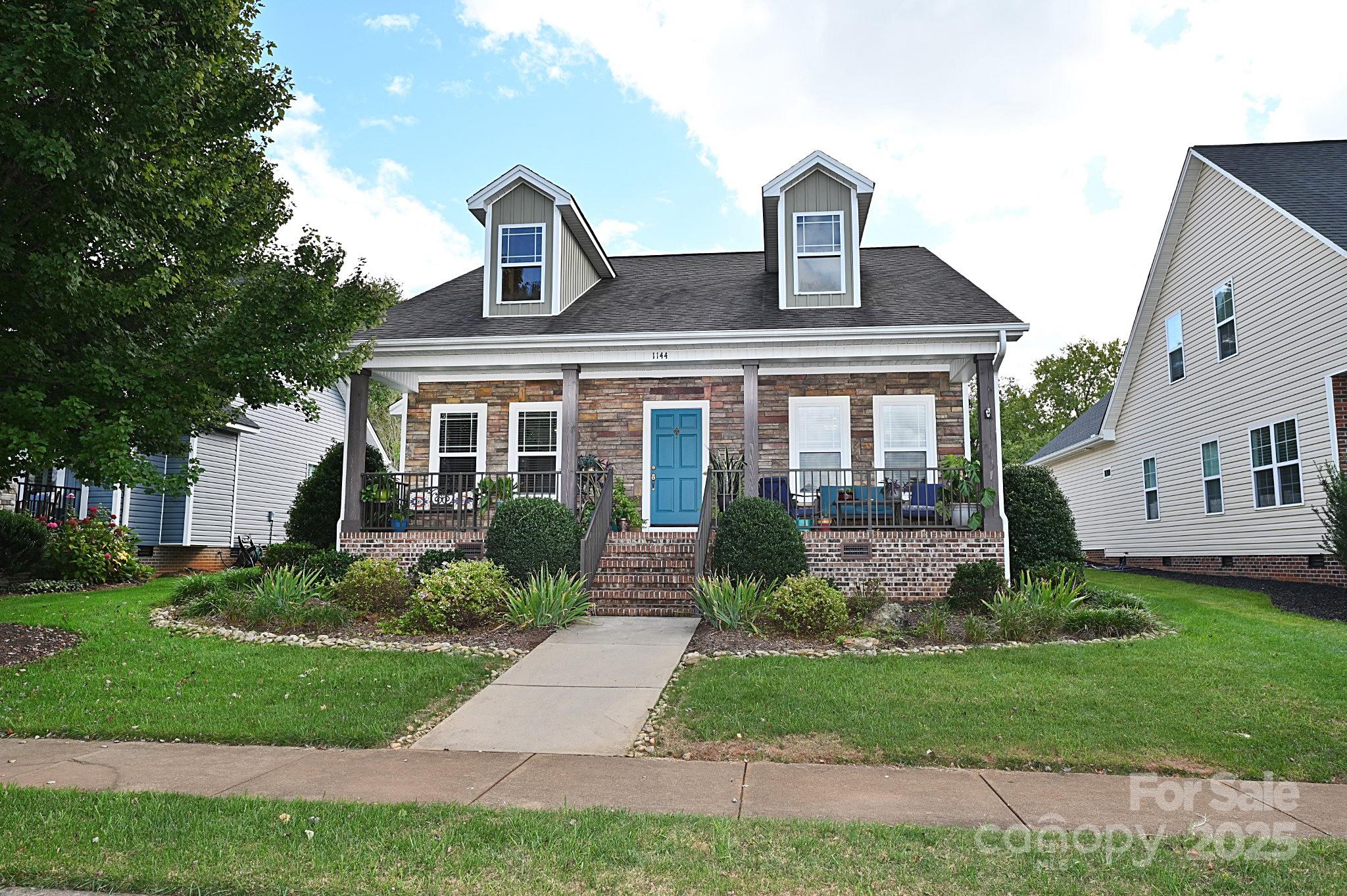 1144 13th Avenue Circle NE