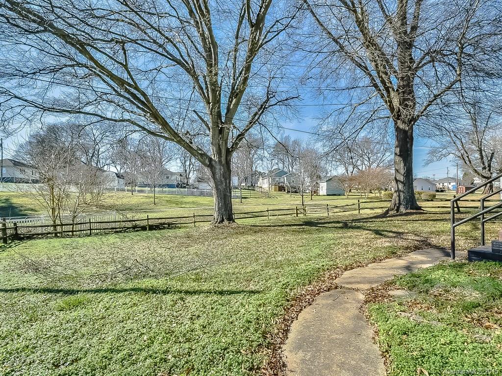 Linford Park - Residential