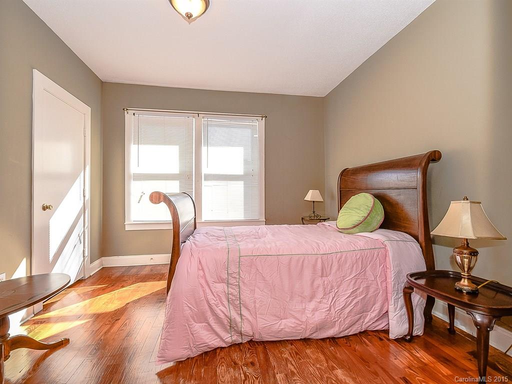 Linford Park - Residential