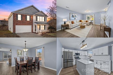 10527 River Hollow Court Charlotte NC 28214