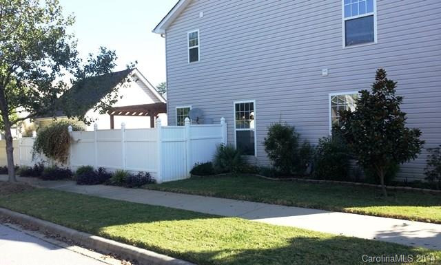 Oakhurst - Residential Lease