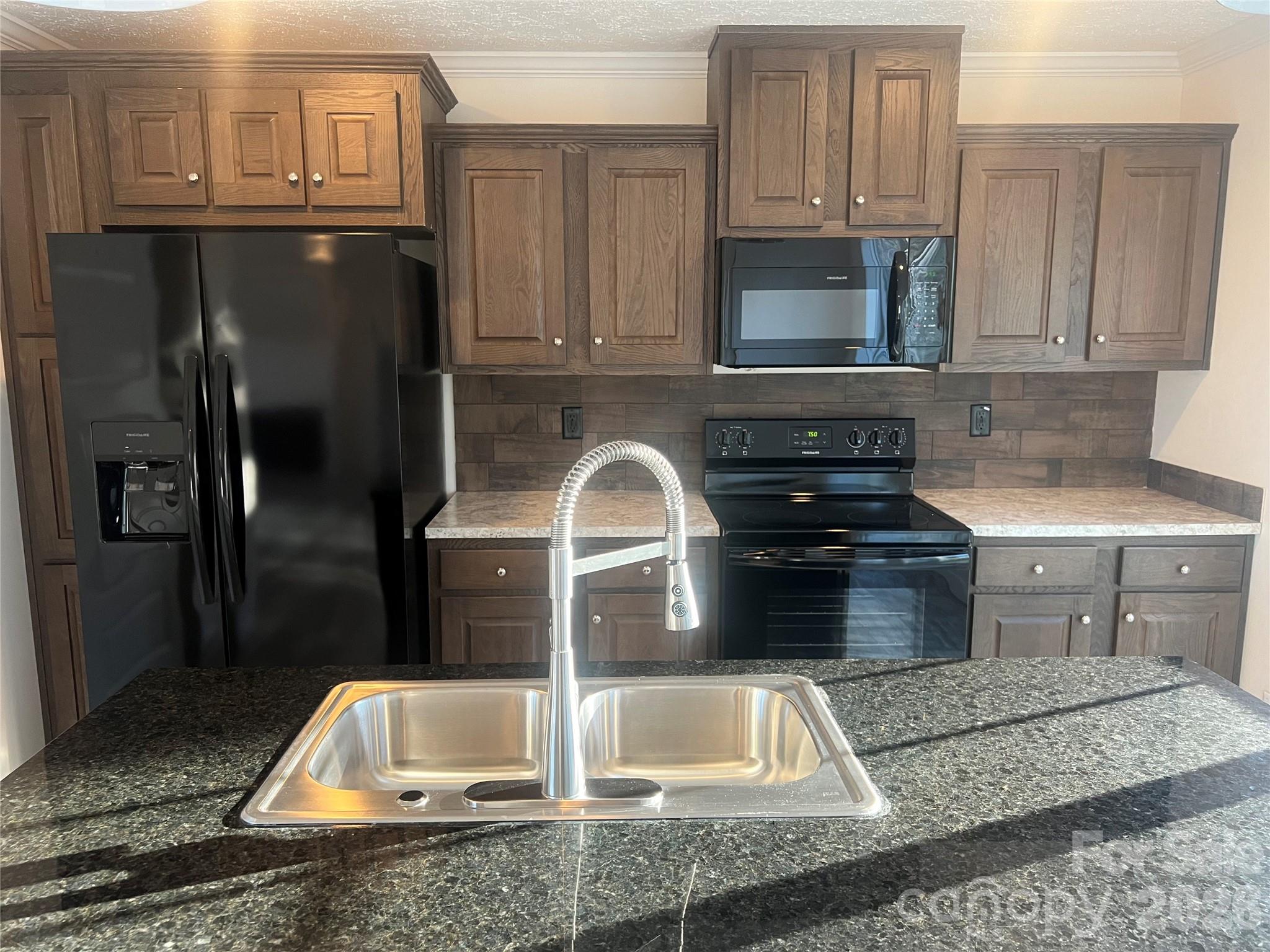 Plank Estates - Residential