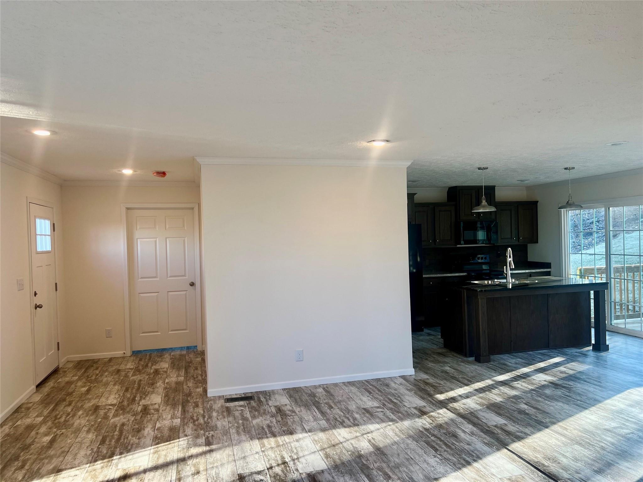 5748 Dalmatian Street