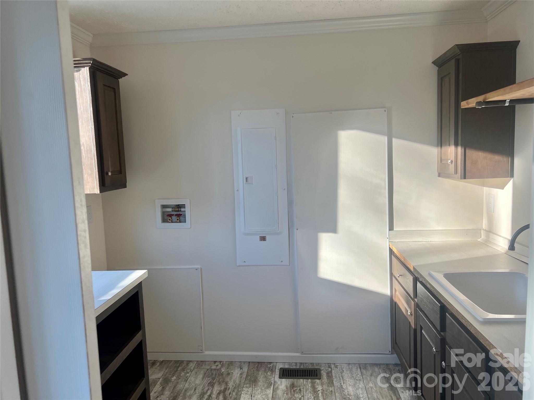 Plank Estates - Residential