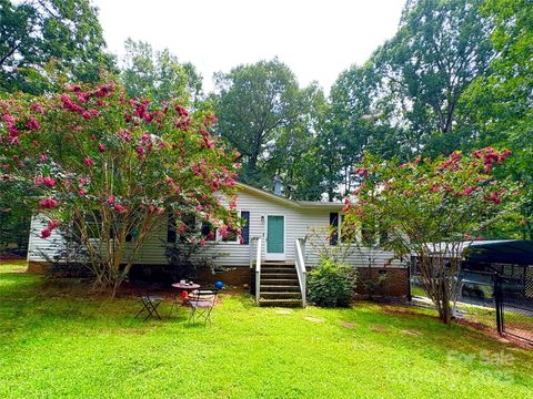 Photo of 4921 Sierra Drive, Maiden, NC 28650 (MLS # 4298724)
