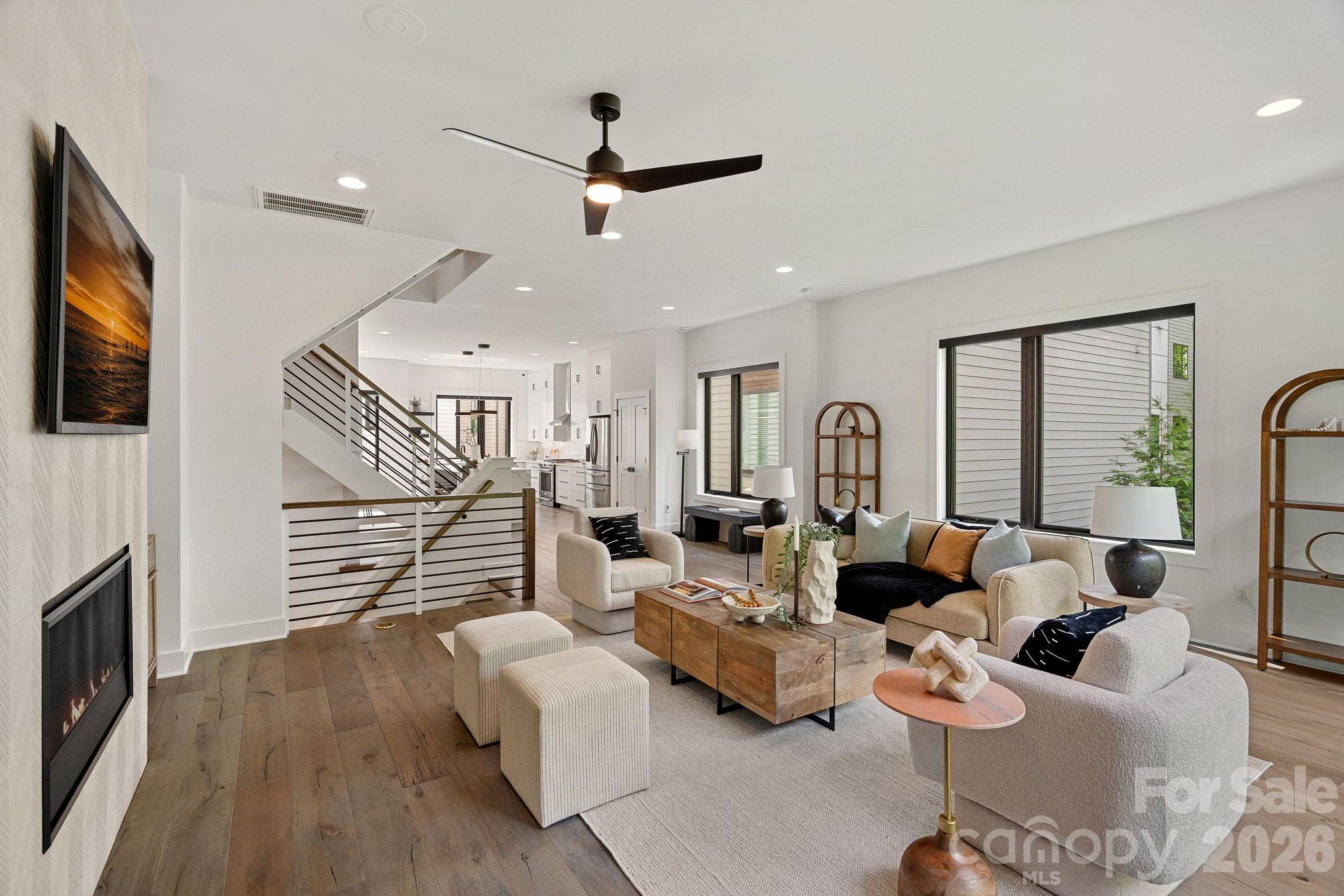 1006 Westbrook Drive B